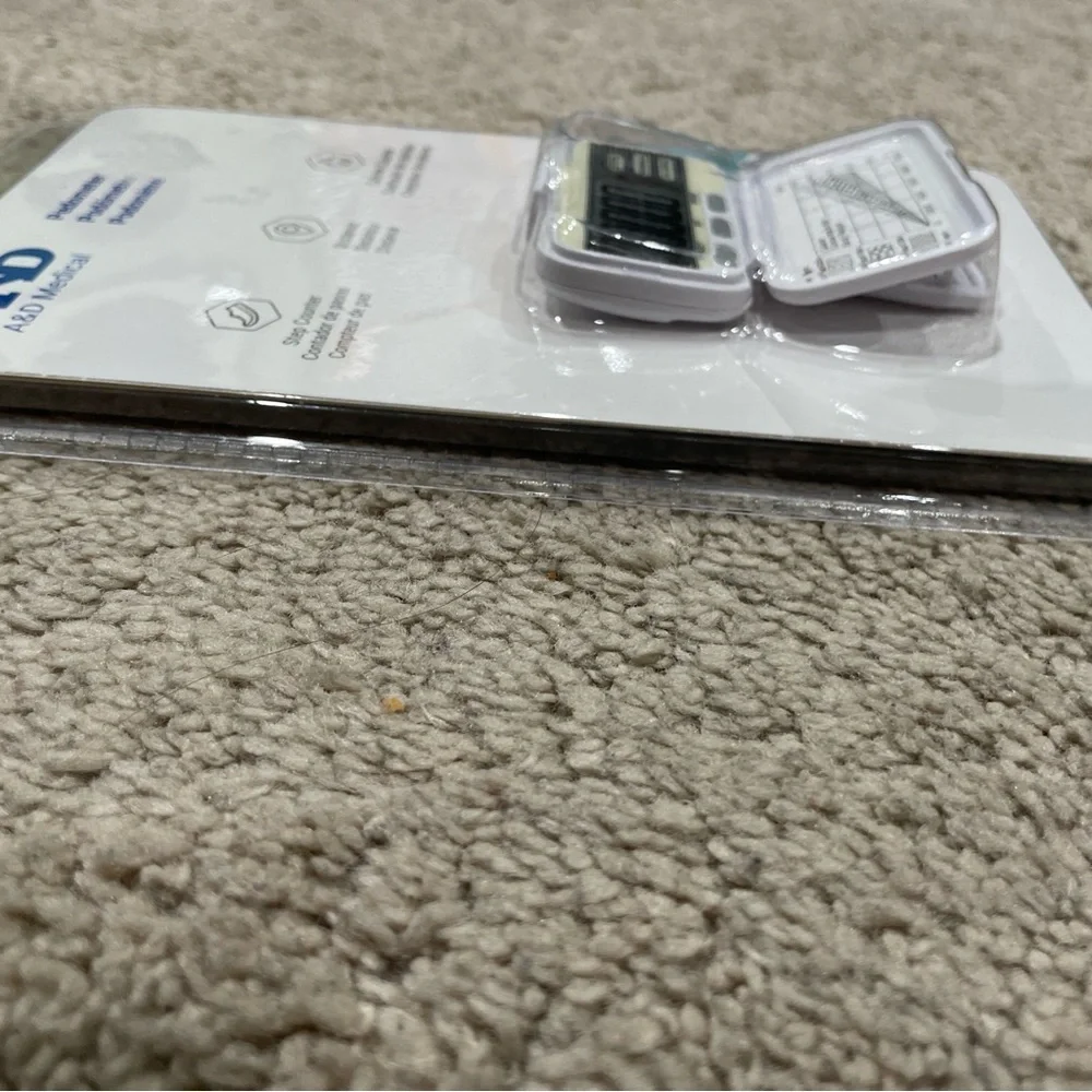 White Digital Pedometer Clip-On with Step, Distance & Calorie Counter